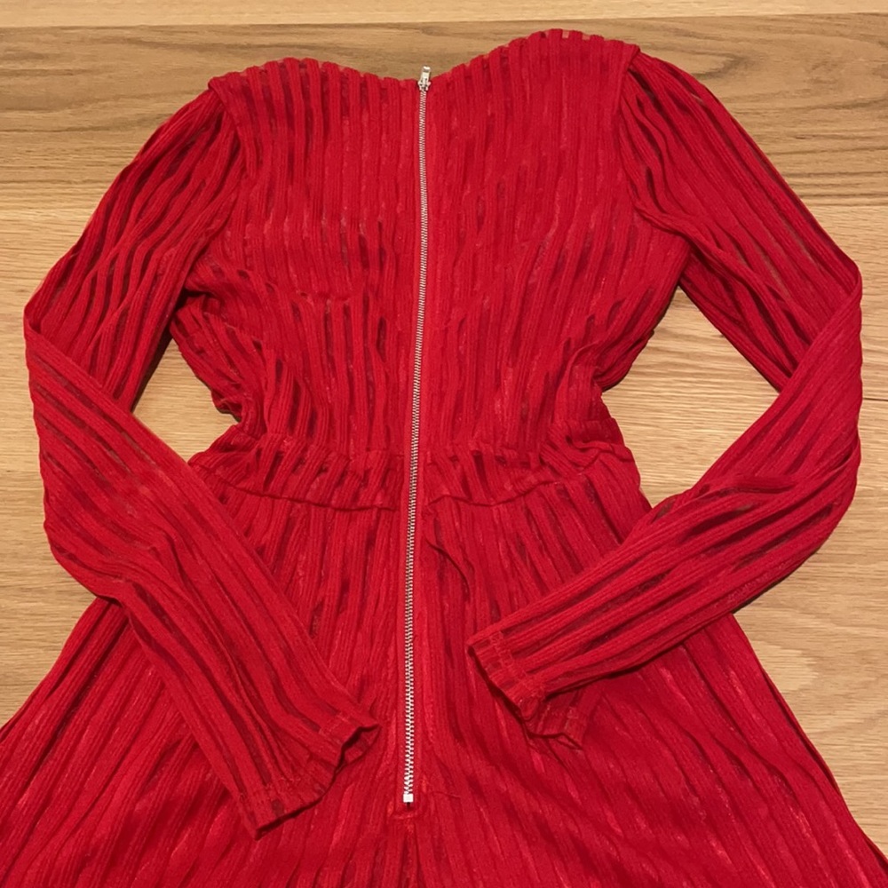 Long sleeve Deep V romper - Picture 4 of 9